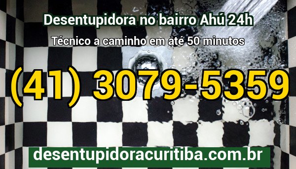 Técnico da Desentupidora Curitiba realizando desentupimento de pia em residência no bairro Ahú com equipamento profissional